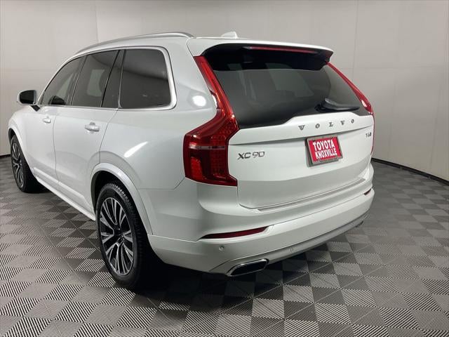 2020 Volvo XC90 T6 Momentum