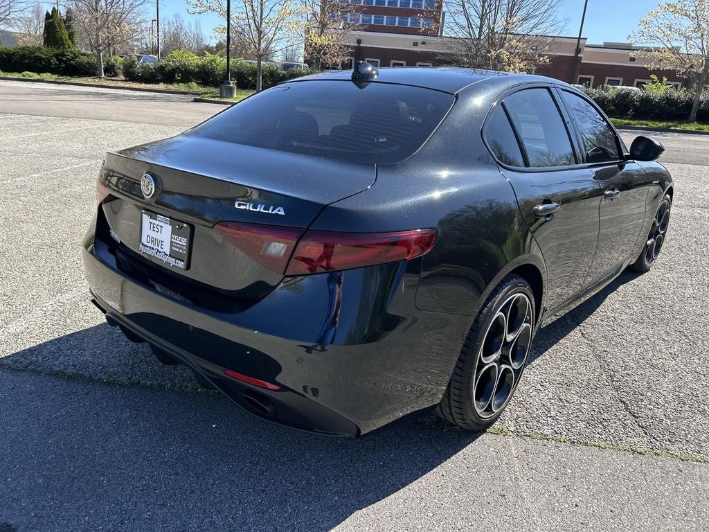 2022 Alfa Romeo Giulia Veloce