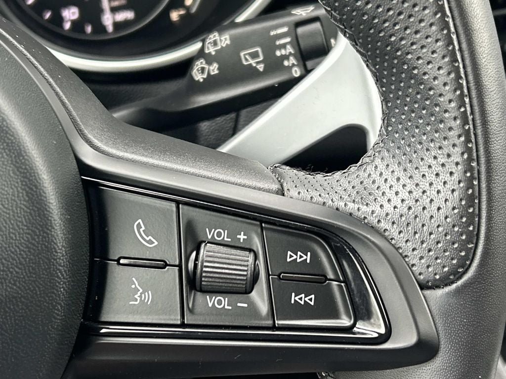 2022 Alfa Romeo Stelvio Sprint