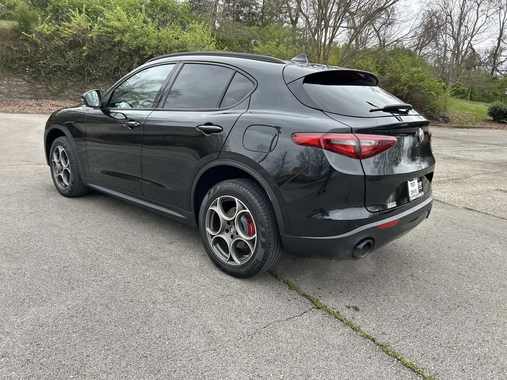 2022 Alfa Romeo Stelvio Sprint