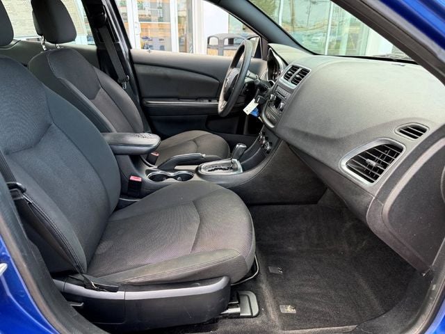 2014 Dodge Avenger SE
