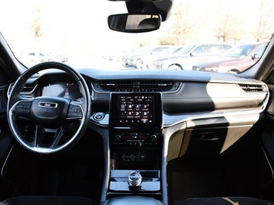 2022 Jeep Grand Cherokee Altitude