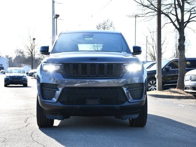2022 Jeep Grand Cherokee Altitude