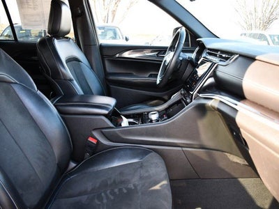 2022 Jeep Grand Cherokee Altitude