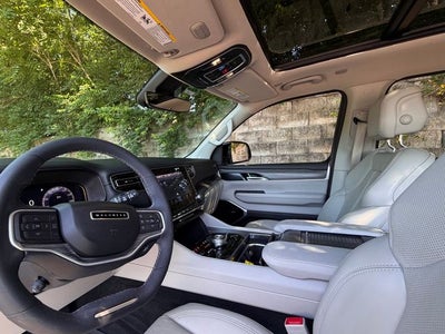 2023 Jeep Wagoneer Series III