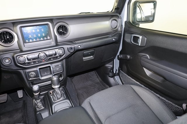 2023 Jeep Gladiator Sport