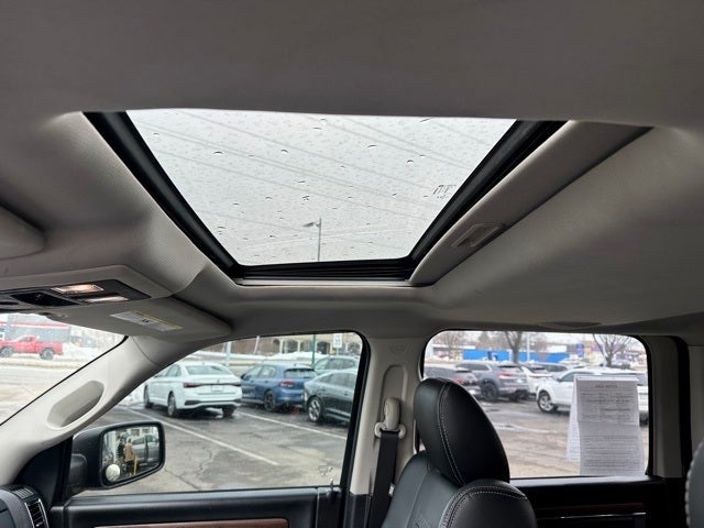 2016 RAM 1500 Laramie