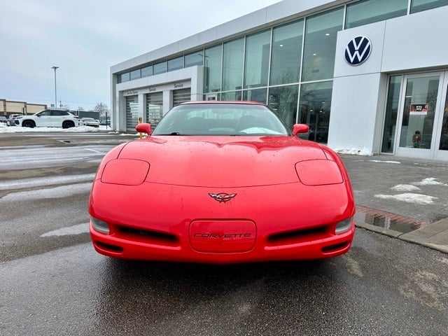 2004 Chevrolet Corvette Base