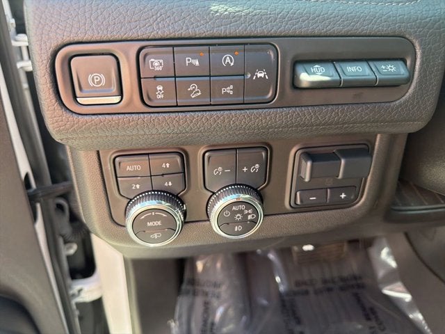 2024 GMC Yukon XL Denali Denali