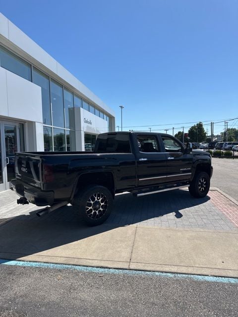 2016 GMC Sierra 2500HD Denali