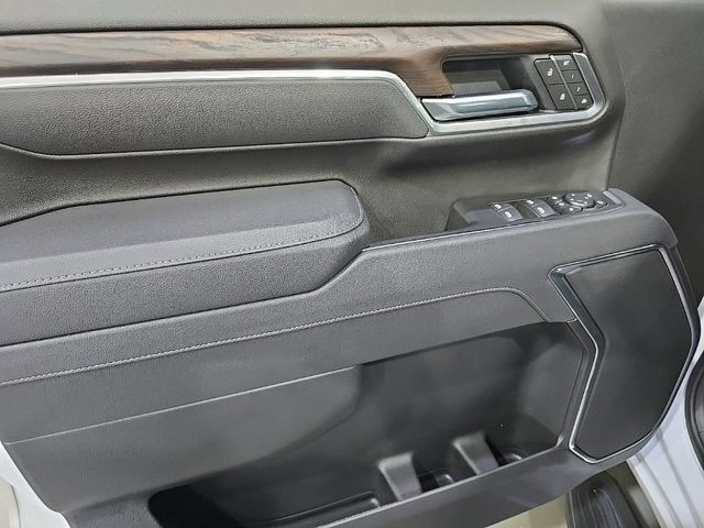 2025 GMC Sierra 2500HD SLT