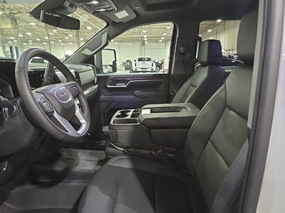 2025 GMC Sierra 2500HD SLT
