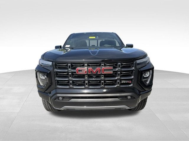 2024 GMC Canyon 4WD AT4