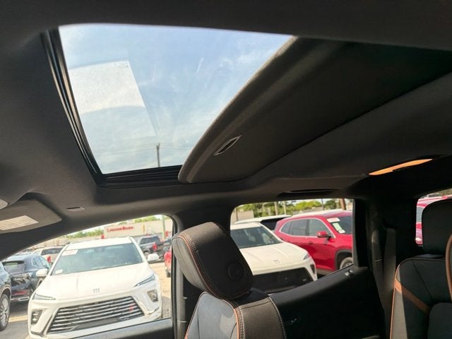 2024 GMC Canyon 4WD AT4