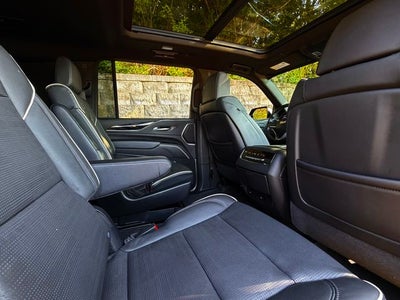 2023 Cadillac Escalade ESV Sport