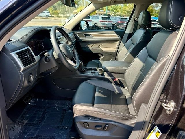 2023 Volkswagen Atlas SEL