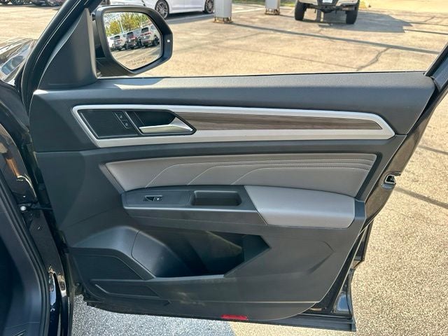 2023 Volkswagen Atlas SEL
