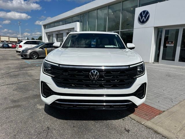 2025 Volkswagen Atlas Cross Sport 2.0T SEL Premium R-Line