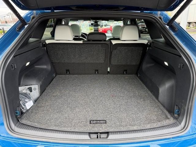 2025 Volkswagen Atlas Cross Sport 2.0T SEL Premium R-Line