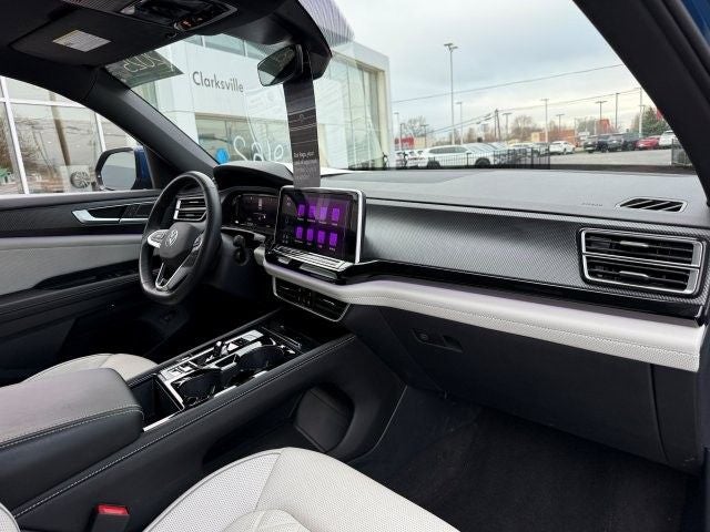 2025 Volkswagen Atlas Cross Sport 2.0T SEL Premium R-Line