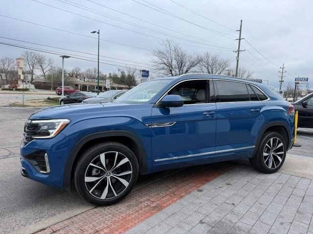 2025 Volkswagen Atlas Cross Sport 2.0T SEL Premium R-Line