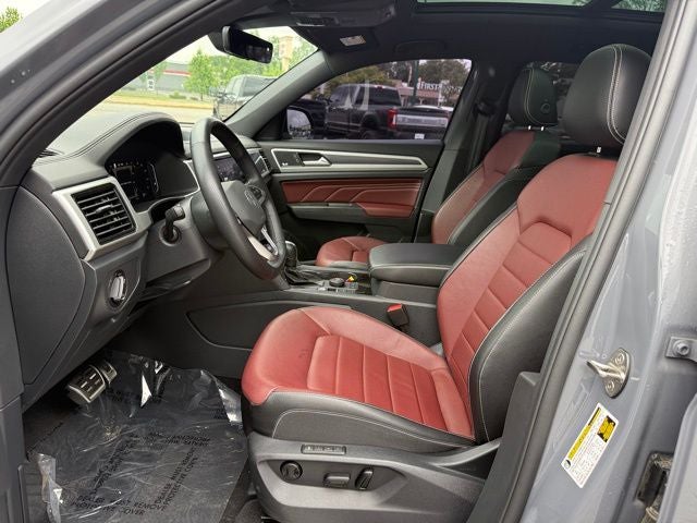 2023 Volkswagen Atlas Cross Sport 3.6L V6 SEL Premium R-Line