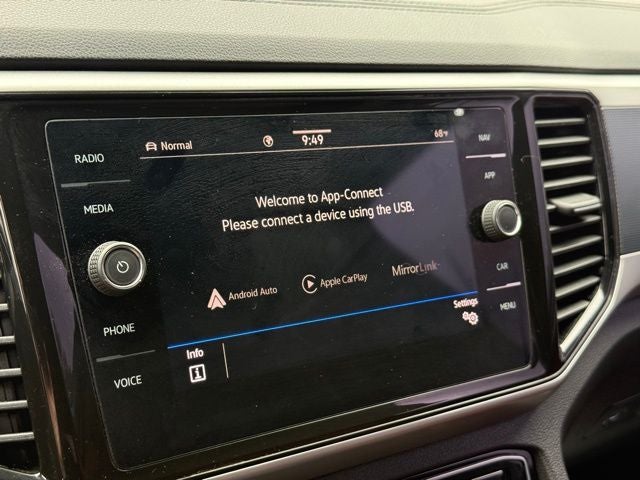 2023 Volkswagen Atlas Cross Sport 3.6L V6 SEL Premium R-Line