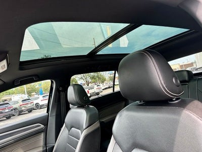 2023 Volkswagen Atlas Cross Sport 3.6L V6 SEL Premium R-Line