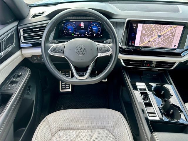 2024 Volkswagen Atlas Cross Sport 2.0T SEL Premium R-Line