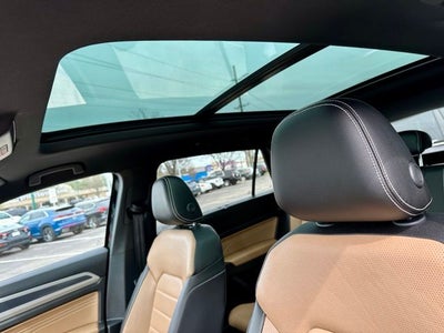 2023 Volkswagen Atlas Cross Sport 3.6L V6 SEL Premium R-Line