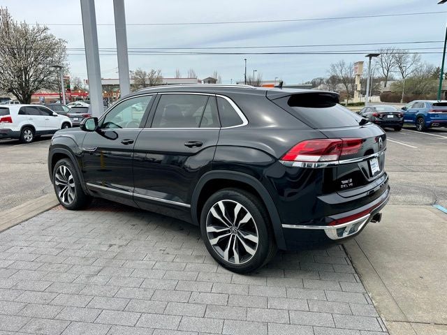 2023 Volkswagen Atlas Cross Sport 3.6L V6 SEL Premium R-Line