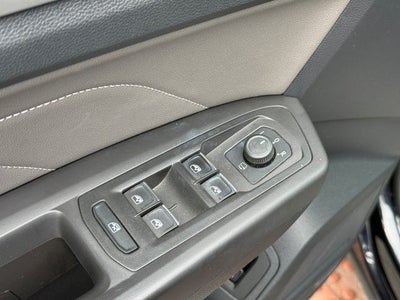 2022 Volkswagen Atlas 3.6L V6 SEL Premium R-Line