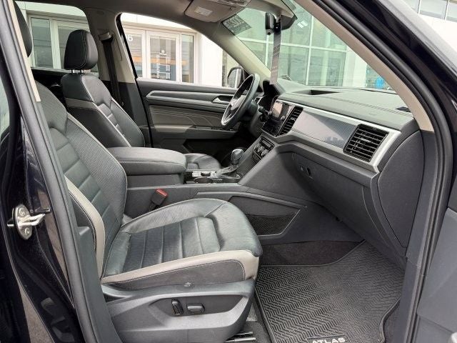 2022 Volkswagen Atlas 3.6L V6 SEL Premium R-Line