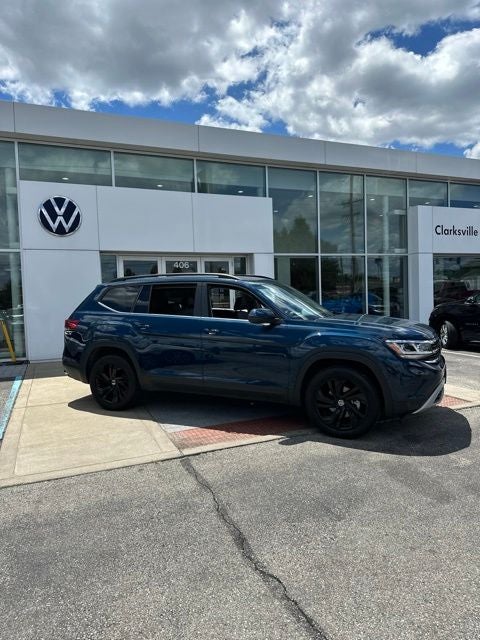 2023 Volkswagen Atlas 3.6L V6 SE w/Technology