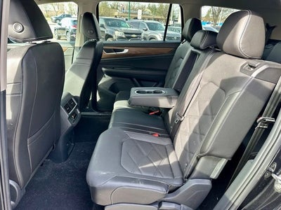 2024 Volkswagen Atlas 2.0T SE