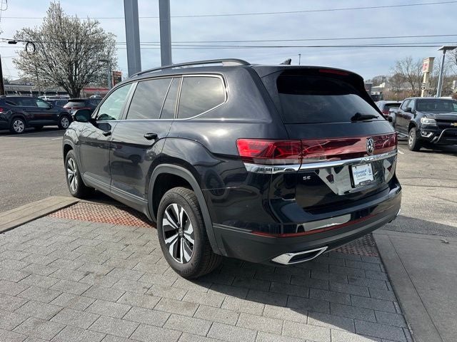 2024 Volkswagen Atlas 2.0T SE