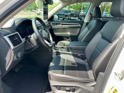 2023 Volkswagen Atlas 3.6L V6 SE w/Technology