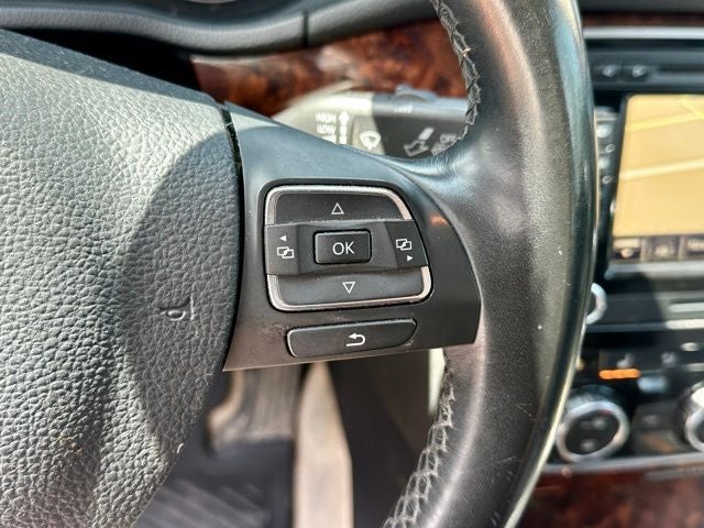 2013 Volkswagen Passat TDI SEL Premium