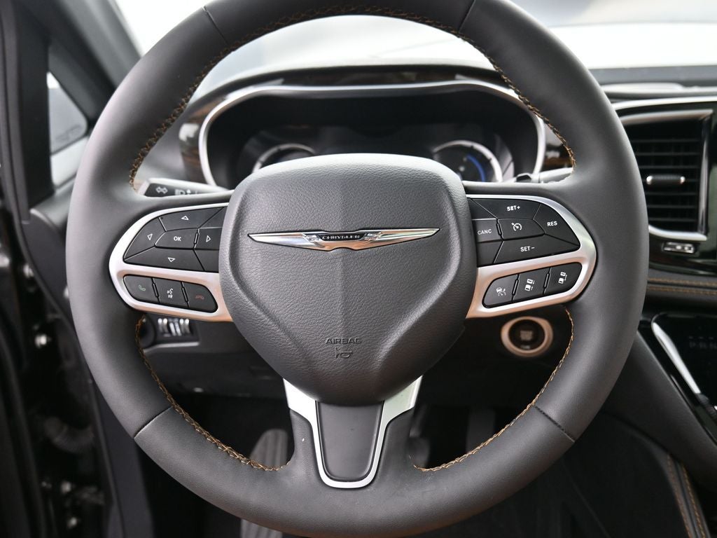 2023 Chrysler Pacifica Hybrid Hybrid Pinnacle