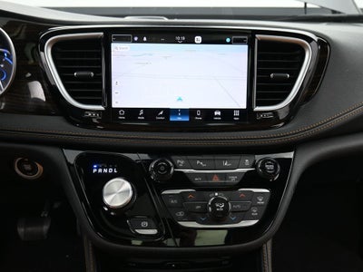 2023 Chrysler Pacifica Hybrid Hybrid Pinnacle