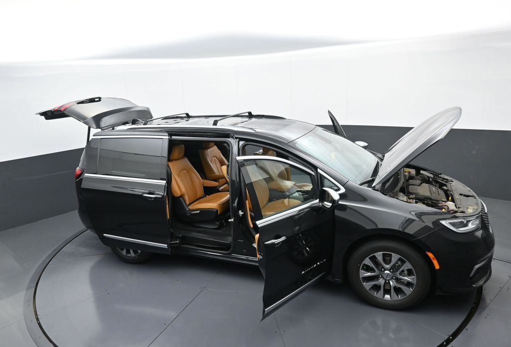 2023 Chrysler Pacifica Hybrid Hybrid Pinnacle