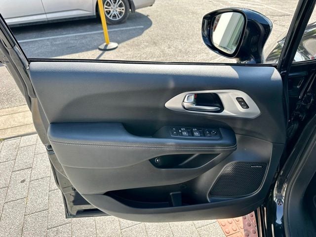 2020 Chrysler Pacifica Hybrid Limited