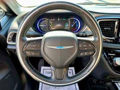 2020 Chrysler Pacifica Hybrid Limited