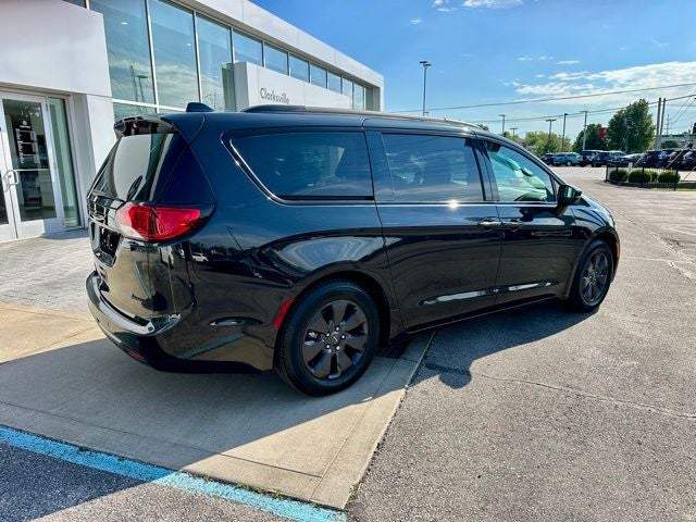 2020 Chrysler Pacifica Hybrid Limited