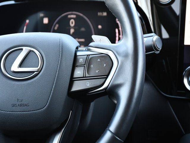 2022 Lexus NX 350h Luxury