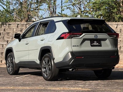 2022 Toyota RAV4 Hybrid XLE Premium