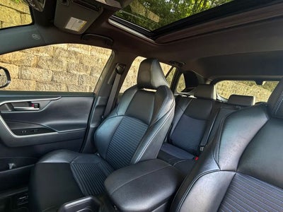2019 Toyota RAV4 Hybrid XSE