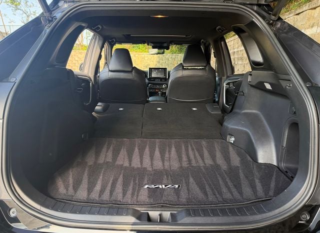 2019 Toyota RAV4 Hybrid XSE