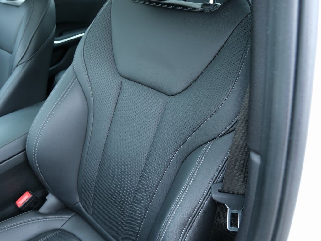 2022 BMW 3 Series 330i xDrive