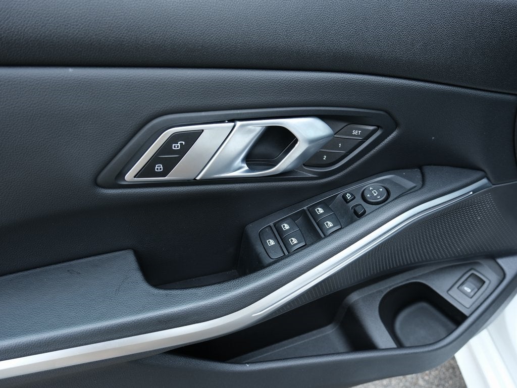 2022 BMW 3 Series 330i xDrive